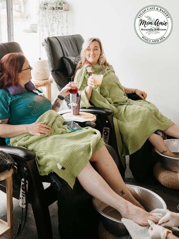 Mon Amie Nails And Spa